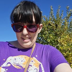 Meet your Posher, Konstantina